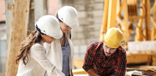 Construire sa maison : secrets pour choisir un bon constructeur