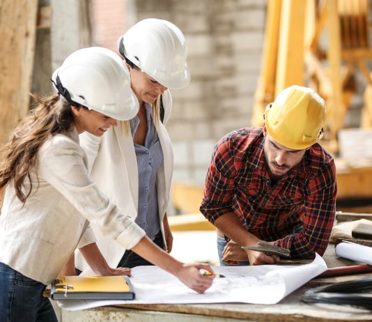 Construire sa maison : secrets pour choisir un bon constructeur